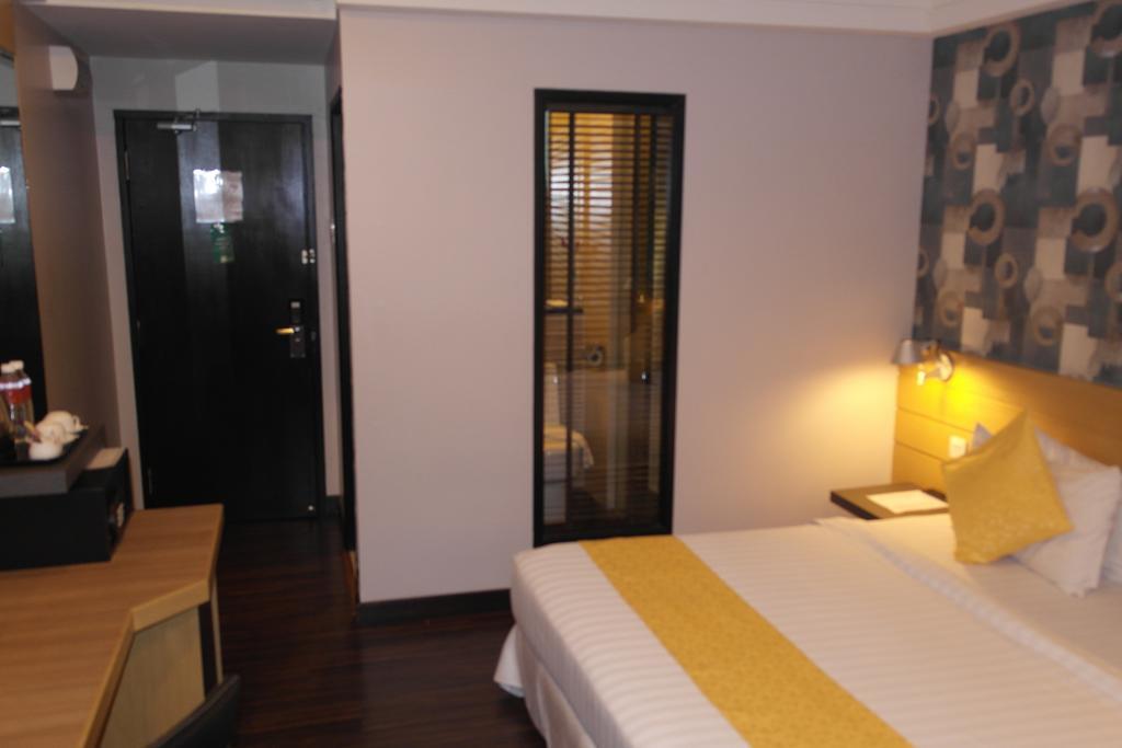 De Hotel Ipoh Exterior photo